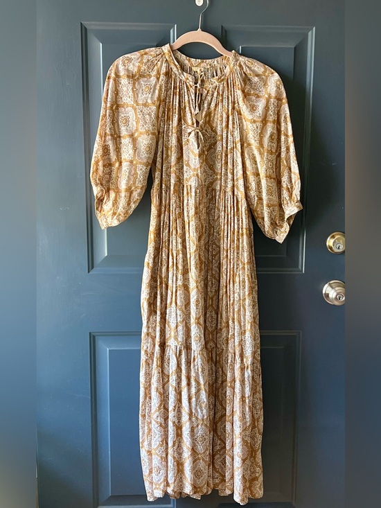 Matta Dresses & Skirts - Matta Cream and Tan Patterned Maxi Dress